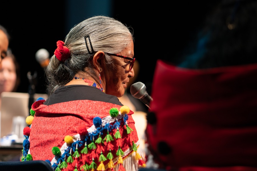Participation de Cécile Kouyouri au colloque « Résistances des femmes autochtones dans les Amériques ». Crédit: Cannelle Wiechert.